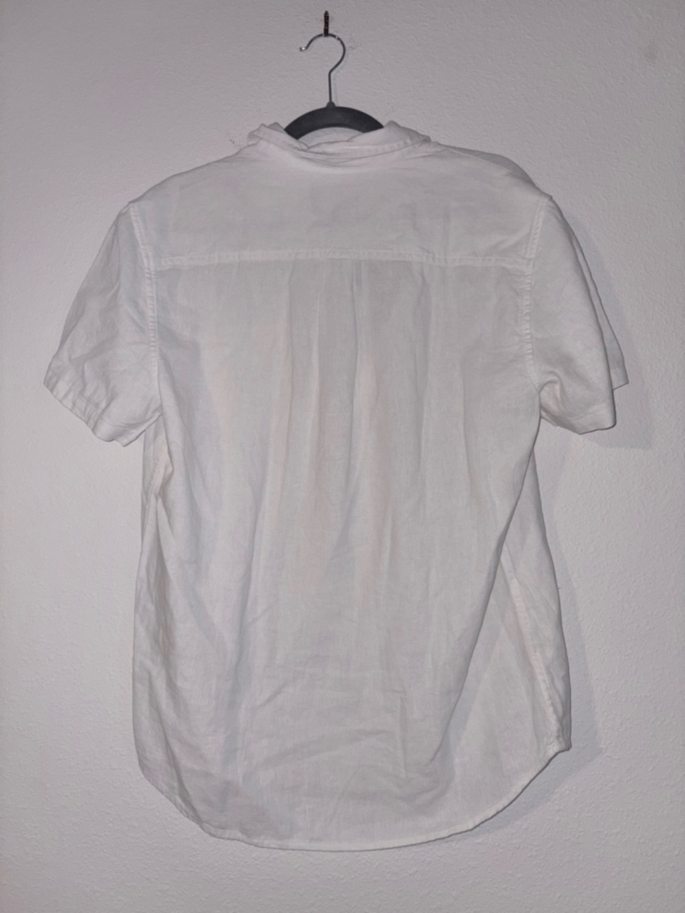Lucky Brand White Short-Sleeve Button-Down Linen Shirt - Picture 4 of 6